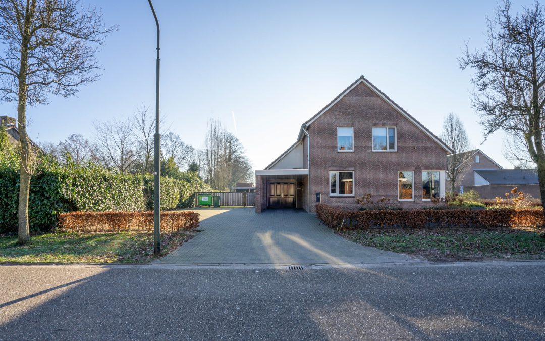 Molenakkers 48, Bakel